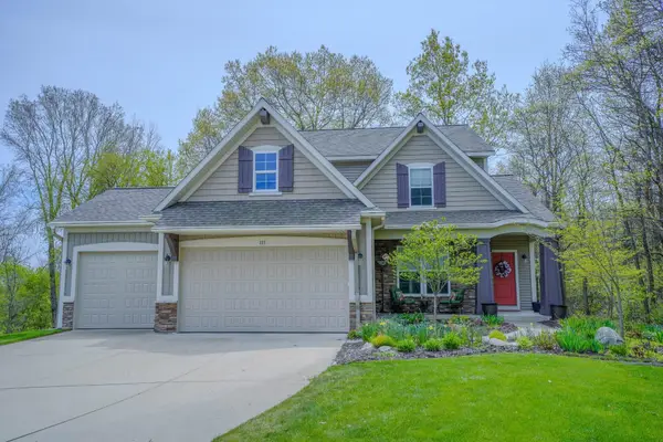111 Muirfield Court Ne, Rockford, MI 49341