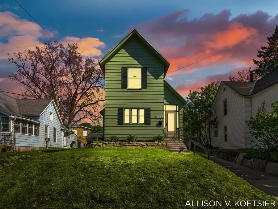 935 Baraga Street Ne, Grand Rapids, MI 49503 - #2