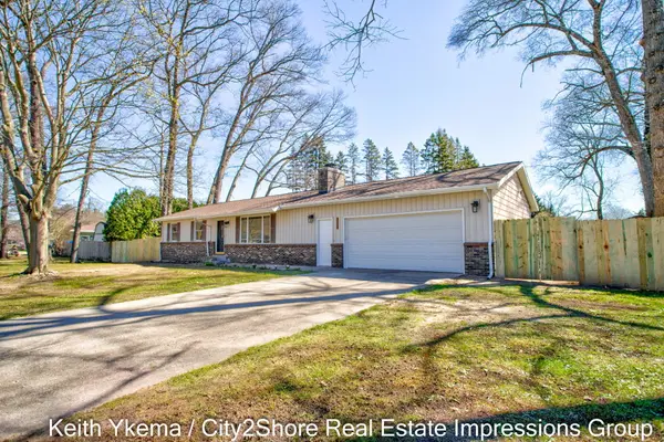 1830 N Roberts Road, Muskegon, MI 49445