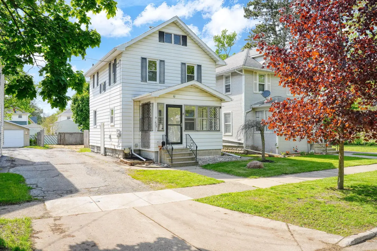 428 Bates Street, Jackson, MI 49202 - #1