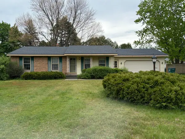 7872 Emberly Drive, Jenison, MI 49428