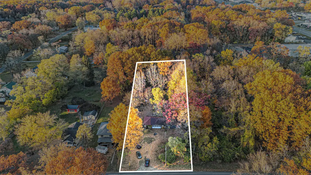 321 E Bertrand Road, Niles, MI 49120 - #1