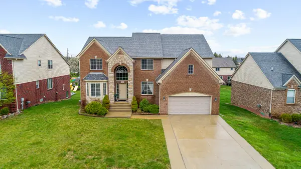 6960 Norway Drive, Troy, MI 48085