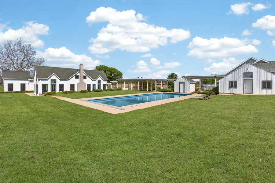 3202 Warren Woods Road, Galien, MI 49113 - #3