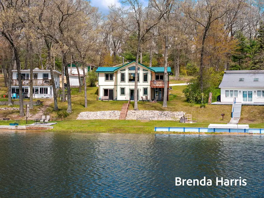 7975 E Lake Road, Twin Lake, MI 49457 - #2
