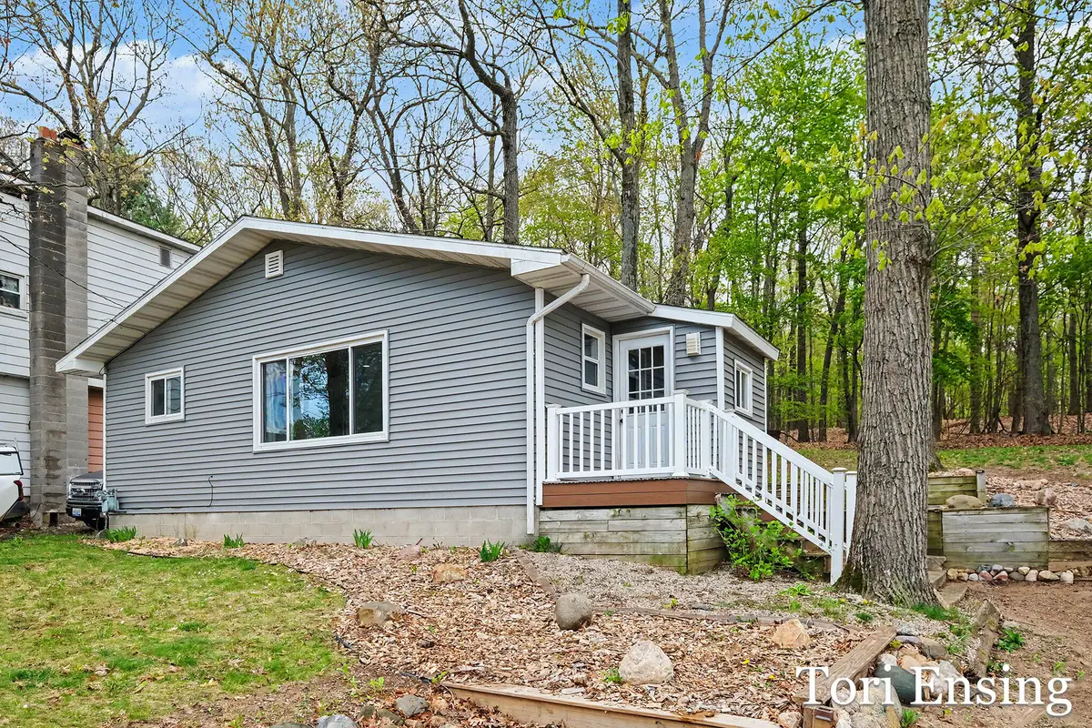 16950 Shawano Drive Ne, Sand Lake, MI 49343 - #1