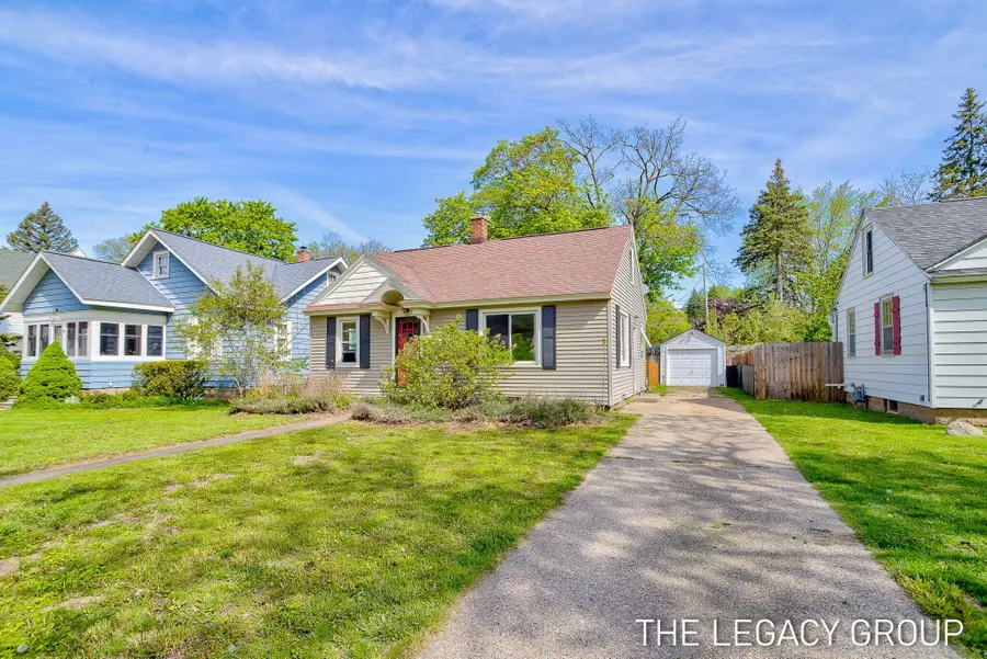 193 E 26th Street, Holland, MI 49423 - #2