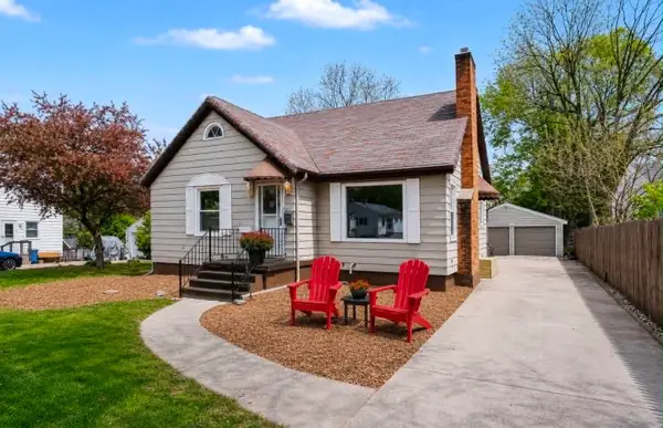 1512 Emerson Avenue Nw, Grand Rapids, MI 49504
