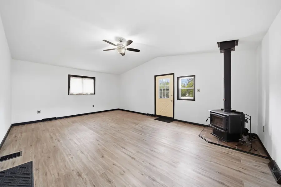 2718 Page Avenue, Jackson, MI 49203 - #3