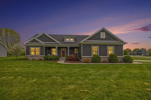 4001 Fox Woods Road, St. Joseph, MI 49085