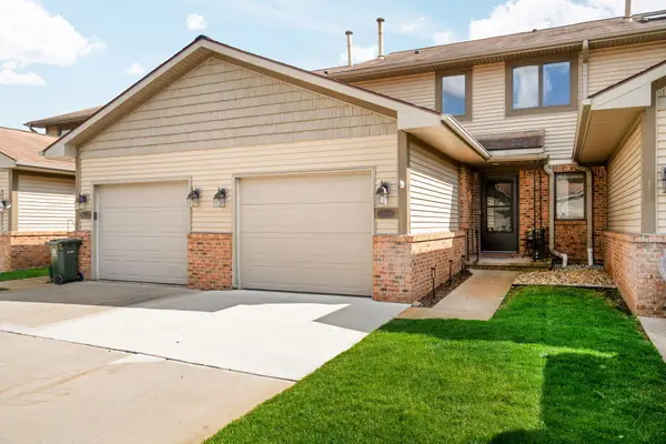 804 Moore Drive, Chelsea, MI 48118