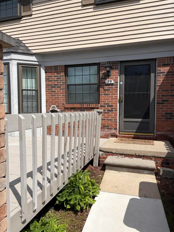 43419 Arbor Way W #189, Canton, MI 48188