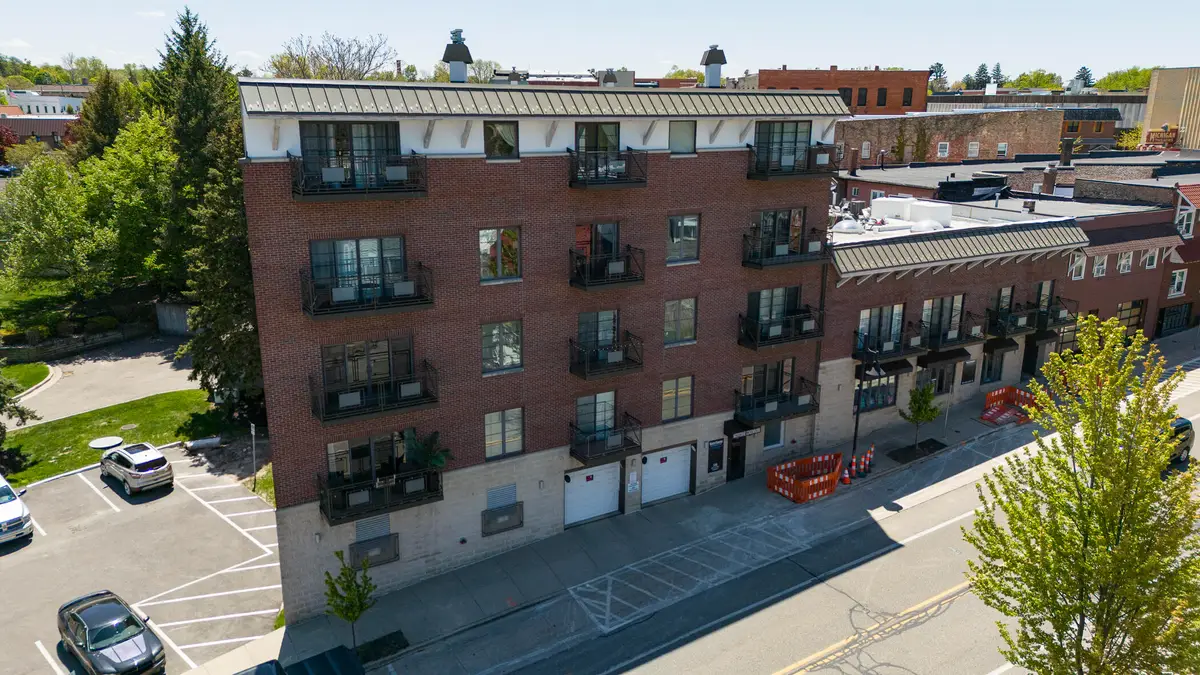 516 Williams Street #5, South Haven, MI 49090 - #1