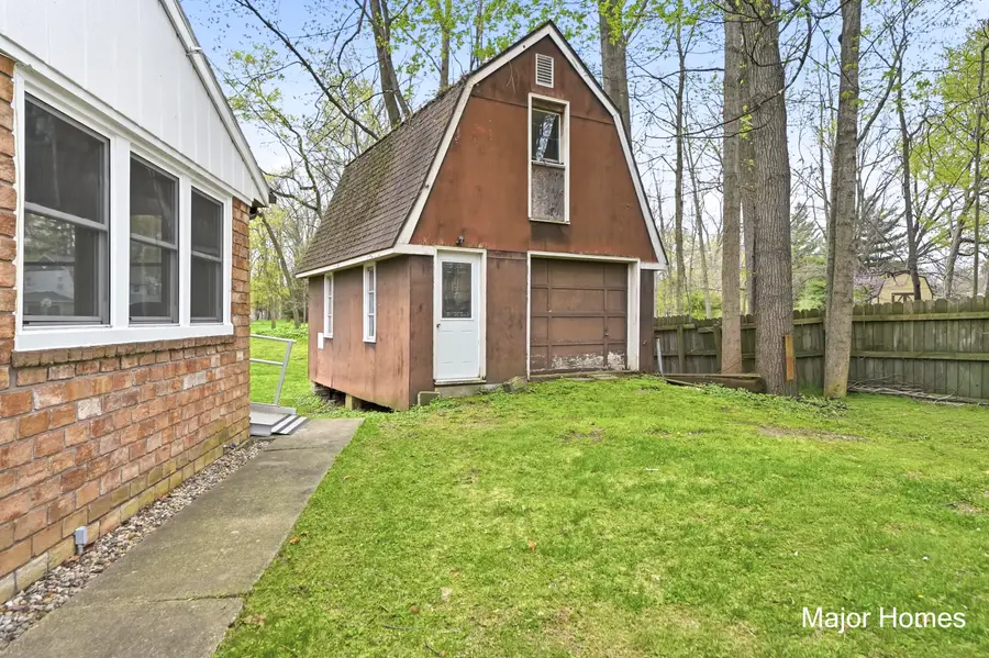 3907 Tioga Drive Sw, Wyoming, MI 49519 - #3