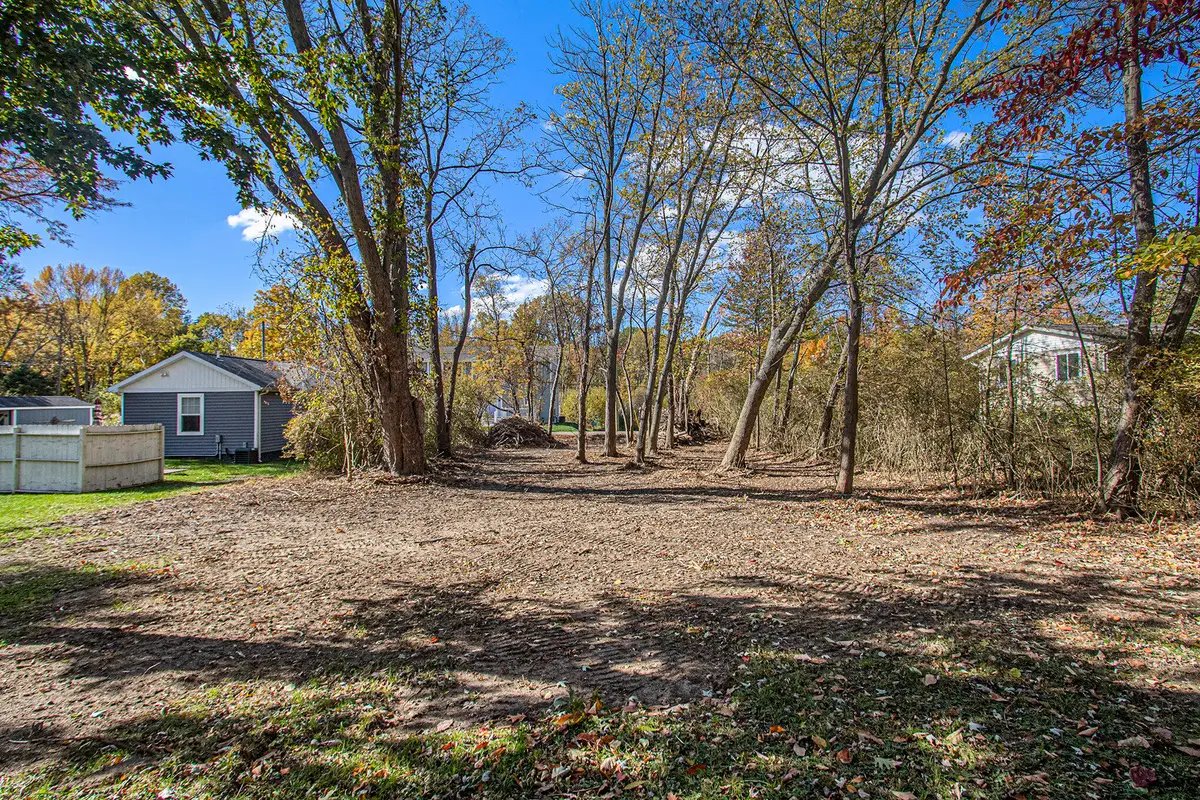000 Pershing Avenue, South Haven, MI 49090 - #1