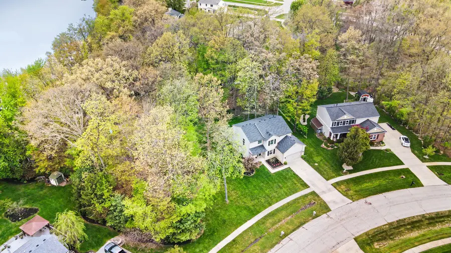 9410 Sandlewood Drive, Whitmore Lake, MI 48189 - #3
