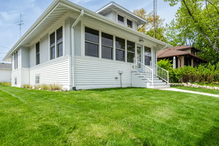 1804 S State Street, Saint Joseph, MI 49085 - #2