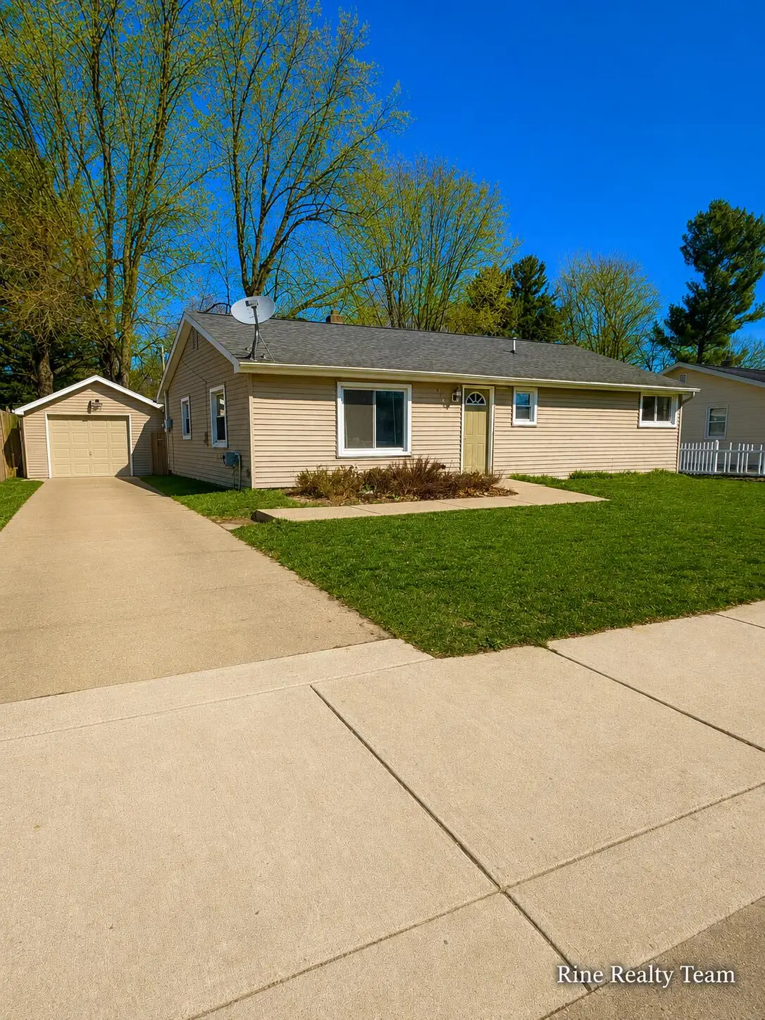 714 Cherry Street, Charlotte, MI 48813 - #1