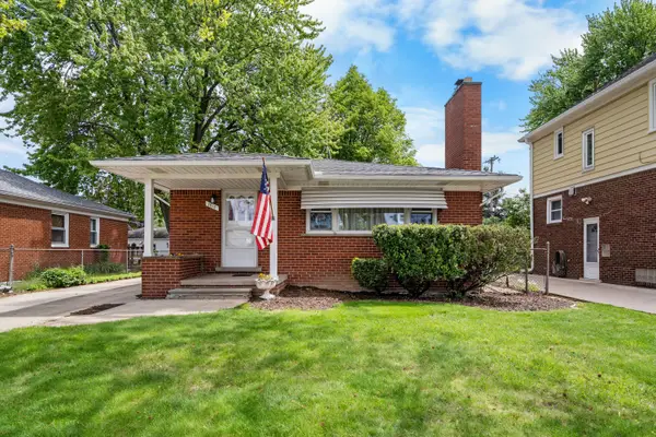 7613 Kolb Avenue, Allen Park, MI 48101