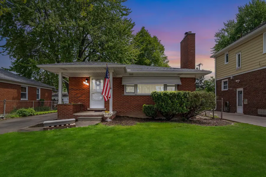 7613 Kolb Avenue, Allen Park, MI 48101 - #2