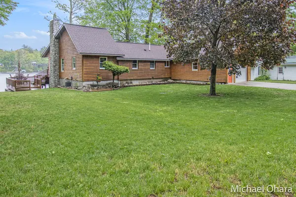 5182 Muskego Drive, Croton, MI 49337