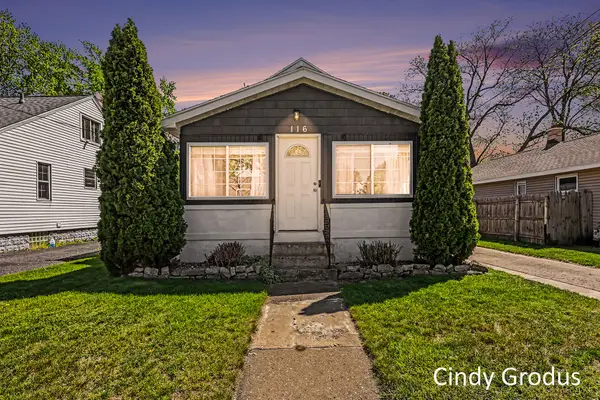 116 32nd Street Se, Wyoming, MI 49548