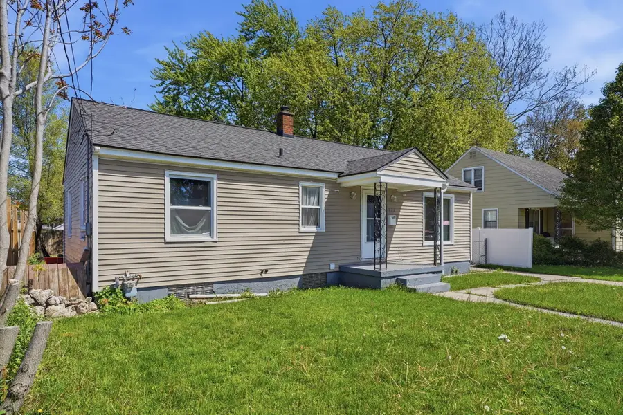1620 Delwood Avenue Sw, Wyoming, MI 49509 - #2