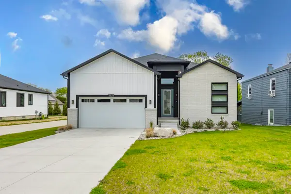 1858 Upland Drive, Ann Arbor, MI 48105