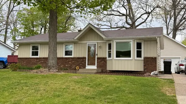 4842 Bayview Avenue Sw, Wyoming, MI 49519