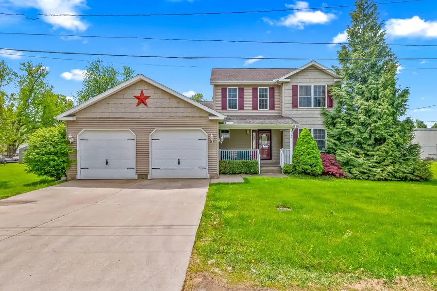 9049 Hamilton Street, Pittsford, MI 49271 - #3