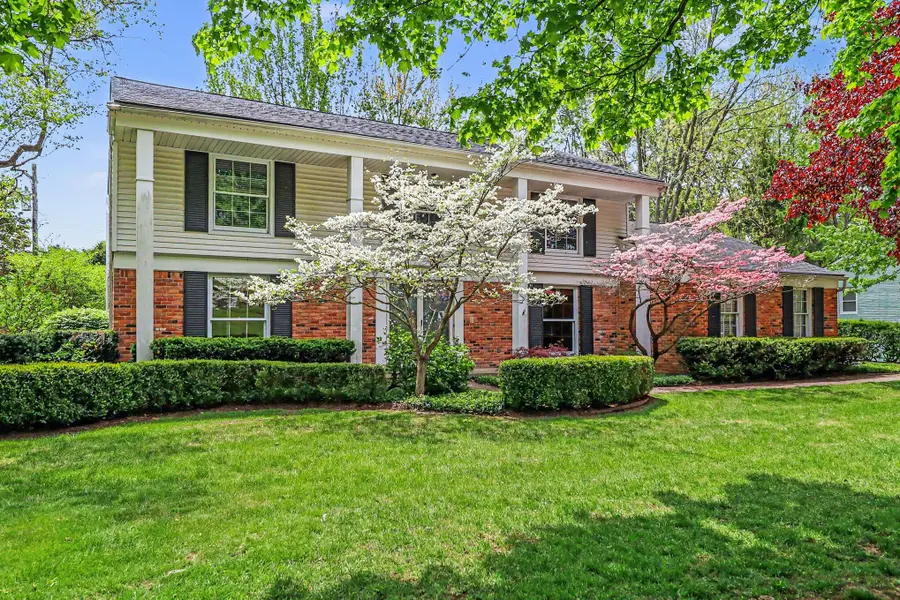 910 S Shady Hollow Circle, Bloomfield Hills, MI 48304 - #3