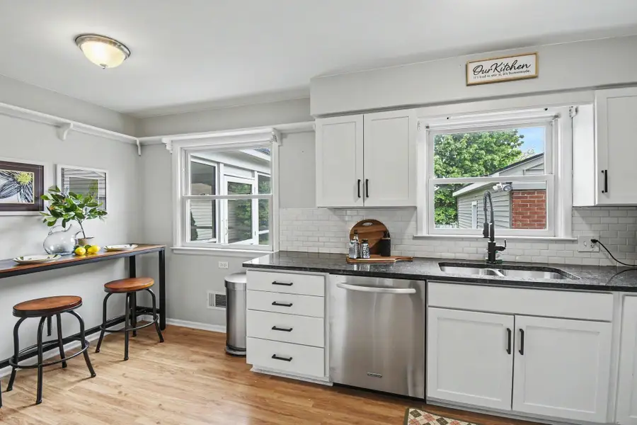1915 Plymouth Terrace Se, Grand Rapids, MI 49506 - #2