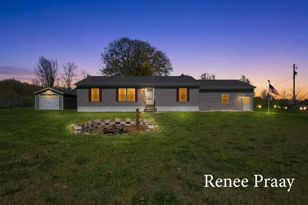 13241 Wabasis Ne, Cedar Springs, MI 49319