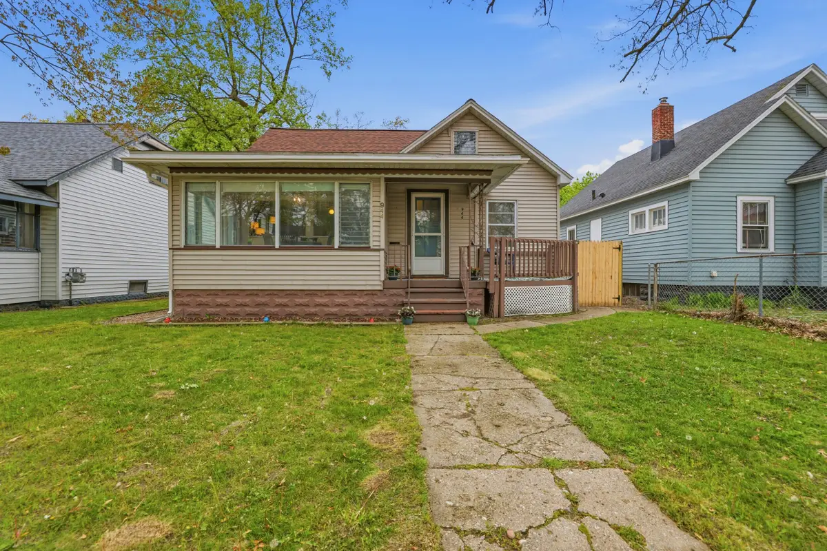 944 E Isabella Avenue, Muskegon, MI 49442 - #1