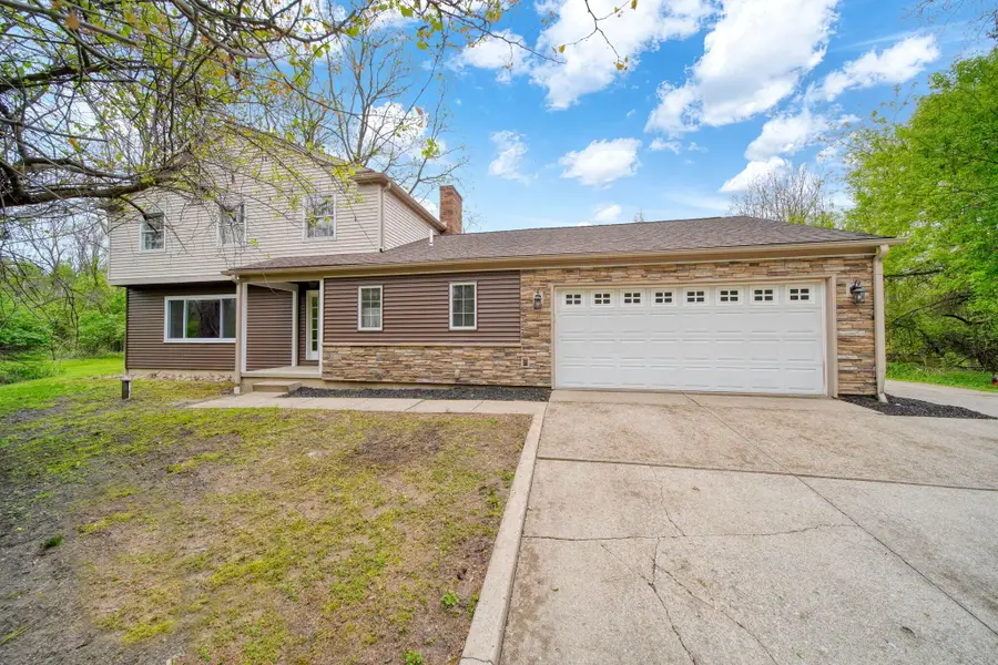 2755 Robinson Road, Jackson, MI 49203 - #2
