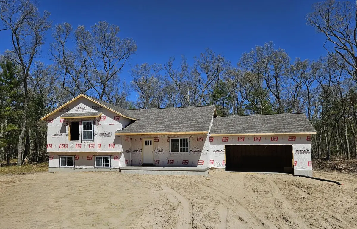 6810 Staple Road, Twin Lake, MI 49457 - #1