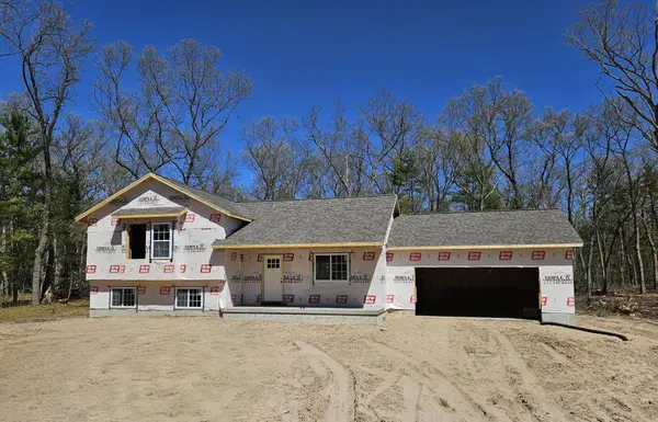 6810 Staple Road, Twin Lake, MI 49457