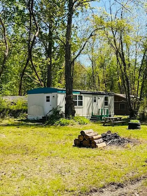 47351 24th Avenue, Grand Junction, MI 49056