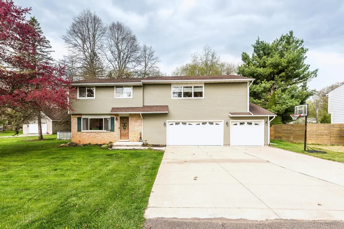 3190 Central, Milford, MI 48380 - #1