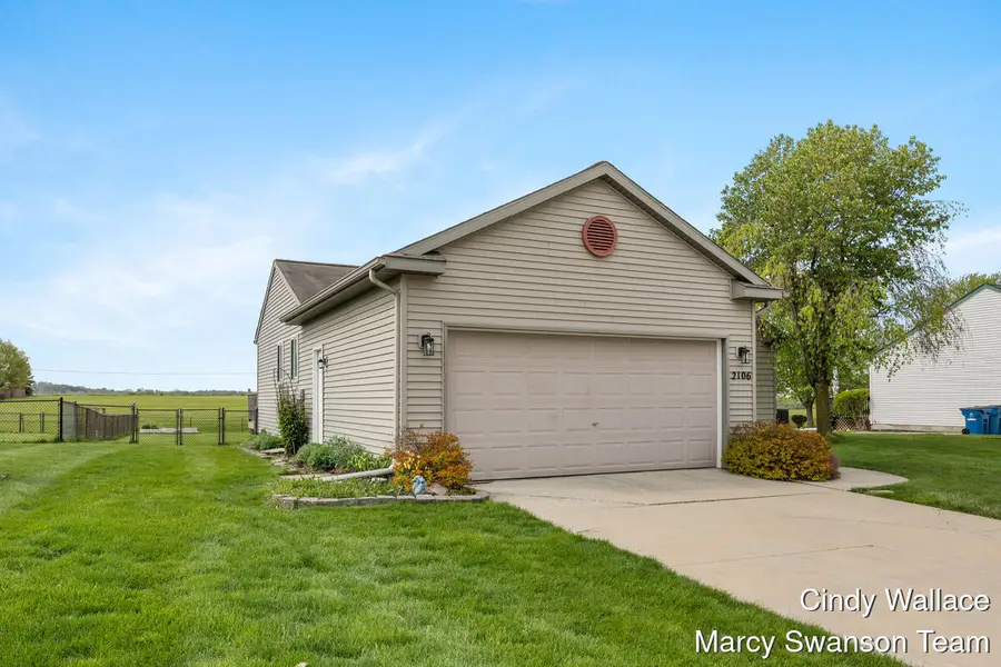 2106 Jaclyn Drive, Hudsonville, MI 49426 - #3