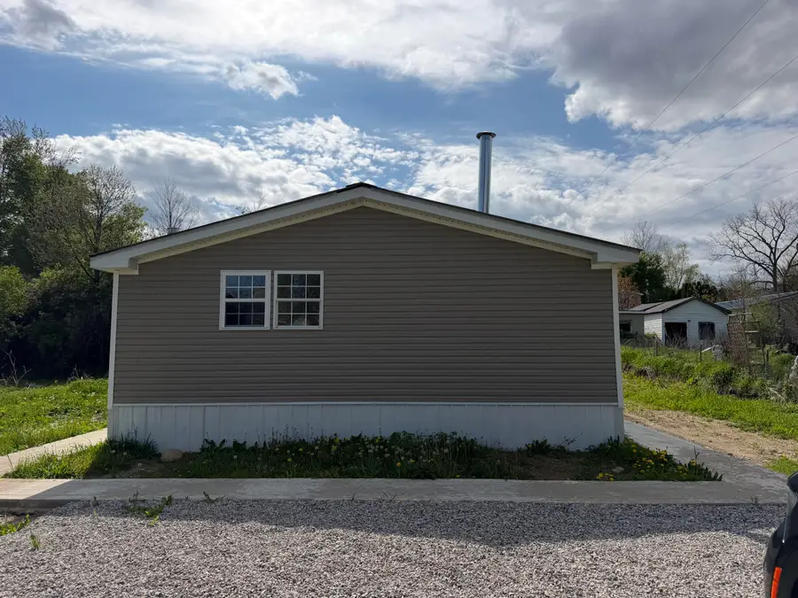 1040 Main Drive, Montgomery, MI 49255 - #3