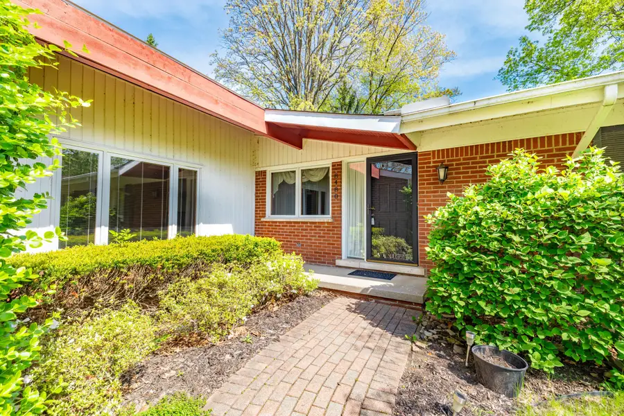 8480 Hampton, Grosse Ile, MI 48138 - #2