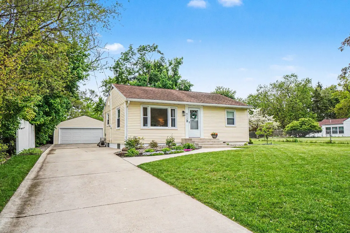 412 Boston Avenue, Portage, MI 49002 - #1