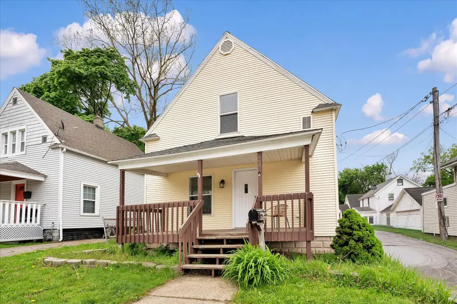 22 Ann Street Nw, Grand Rapids, MI 49505 - #2