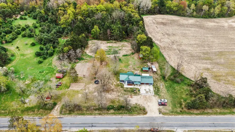 18680 220th Avenue, Big Rapids, MI 49307 - #2