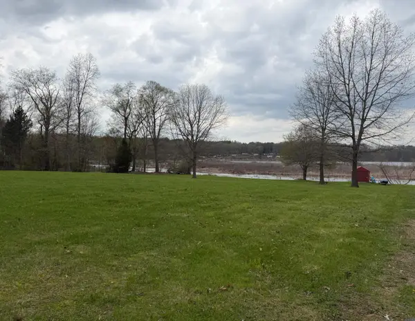 9464 Ripple Water Drive, Hastings, MI 49058