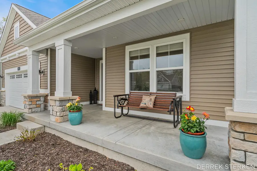 2062 Flowering Drive, Hudsonville, MI 49426 - #2