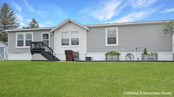 7265 Old Hickory Drive Ne, Belmont, MI 49306