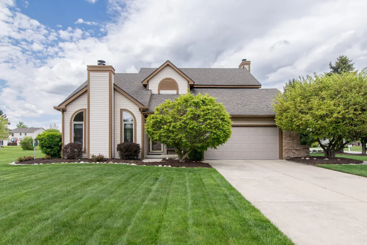1324 Darlington Circle, Saline, MI 48176 - #1