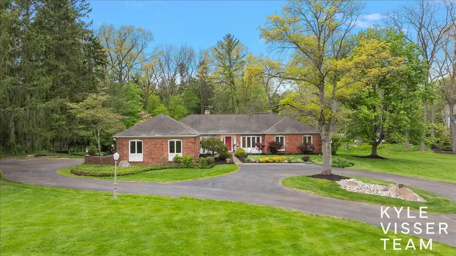 1585 River Oaks Drive Se, Ada, MI 49301 - #3